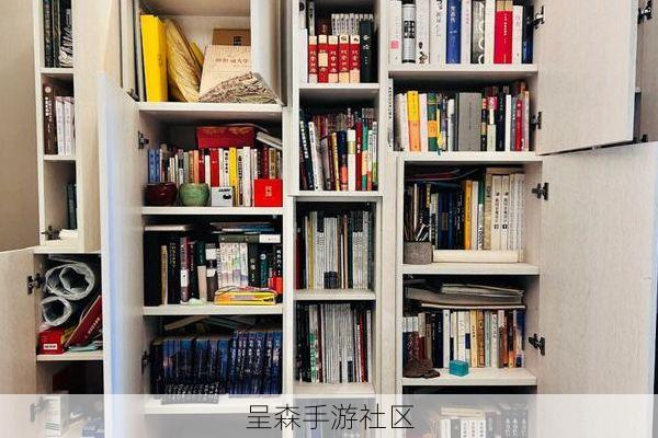 博士办公室书架上的书，竟然藏着泰拉世界的完整编年史？